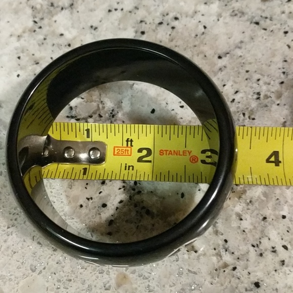 Peace Bangle Bracelet - Picture 4 of 5